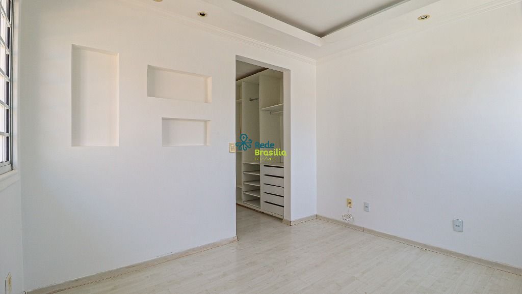 Imagem da propriedade CO8609 23