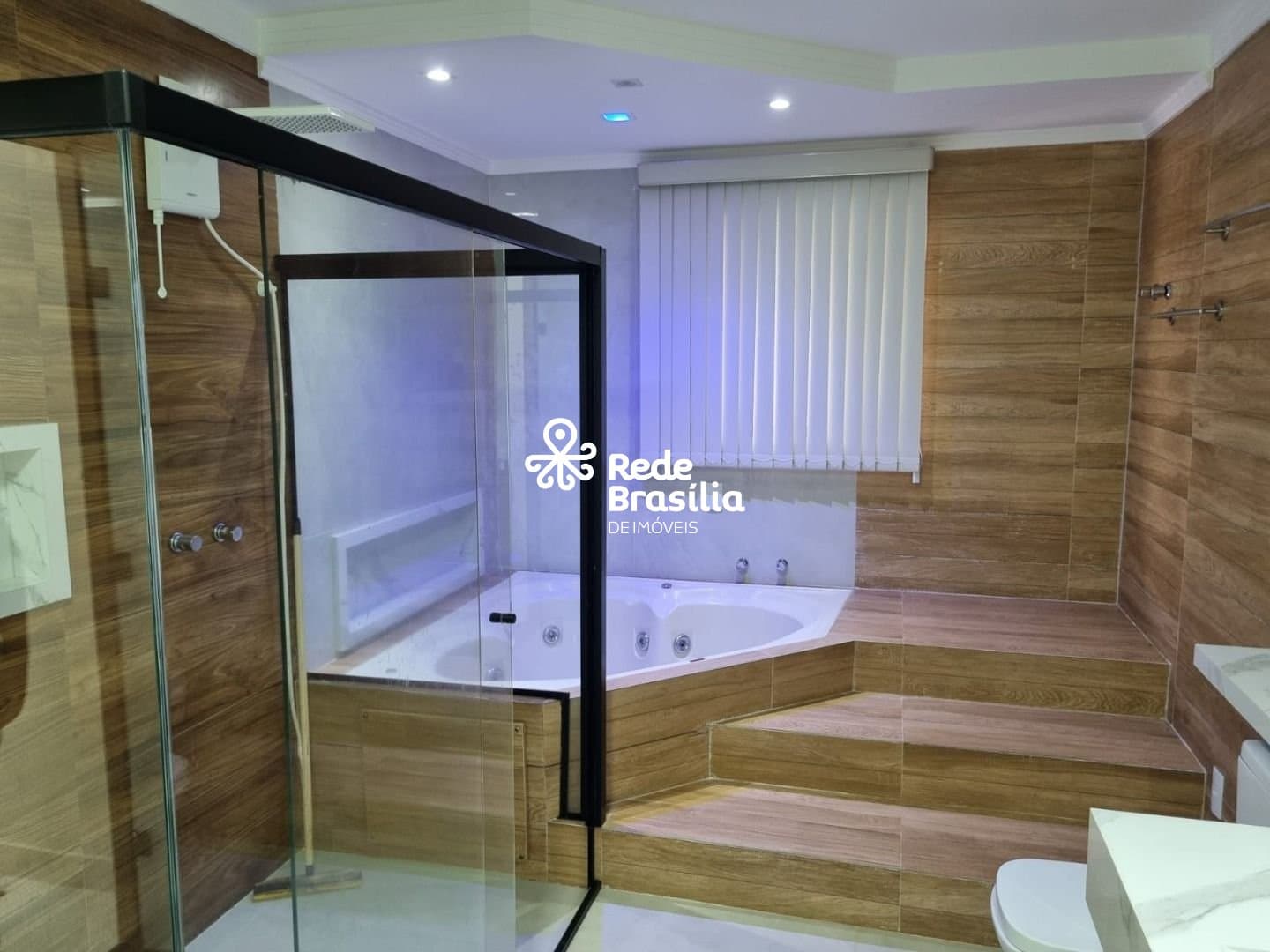 Imagem da propriedade DX65 24