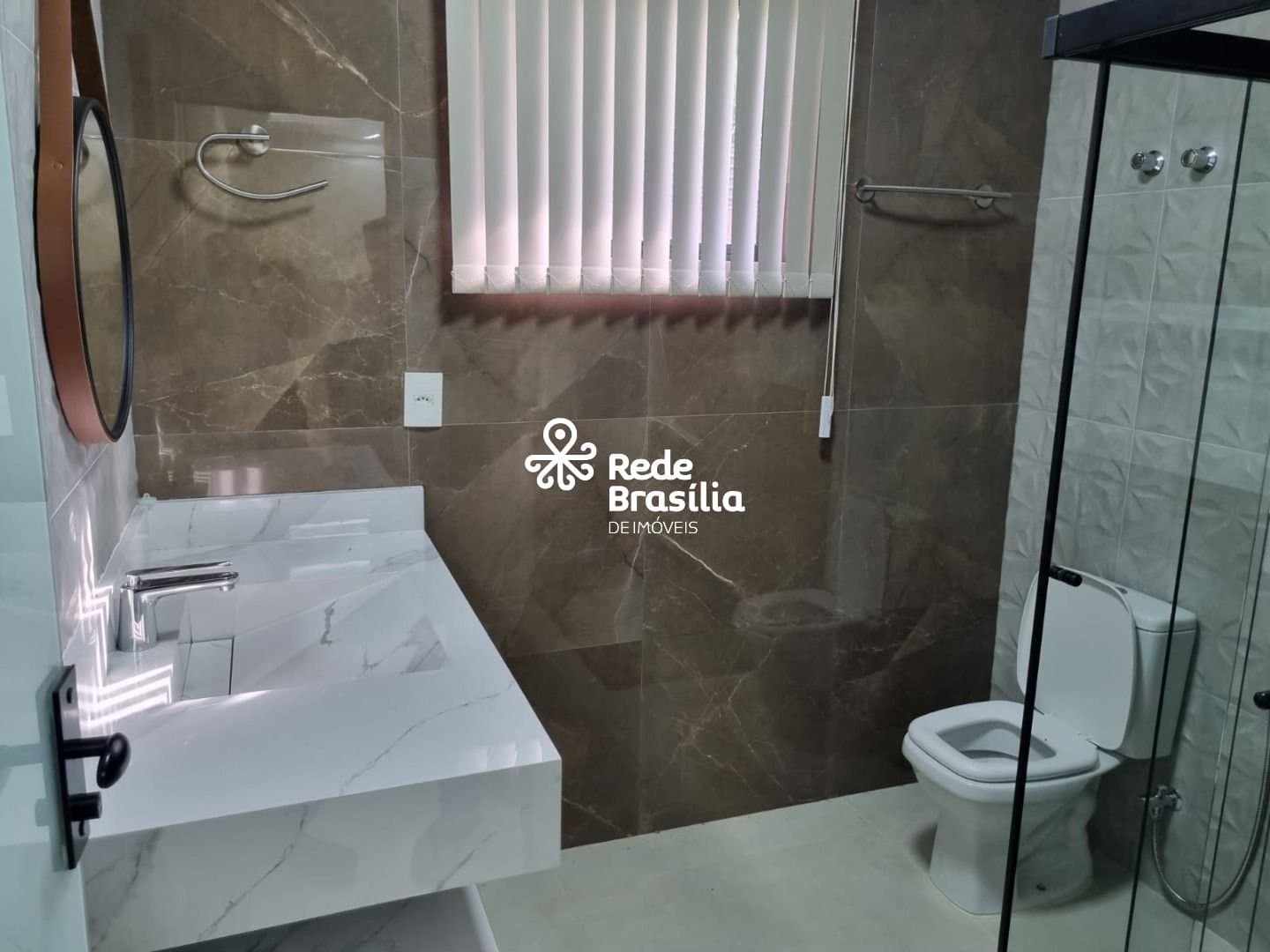 Imagem da propriedade DX65 36