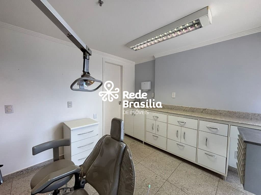 Imagem da propriedade EL2440 12
