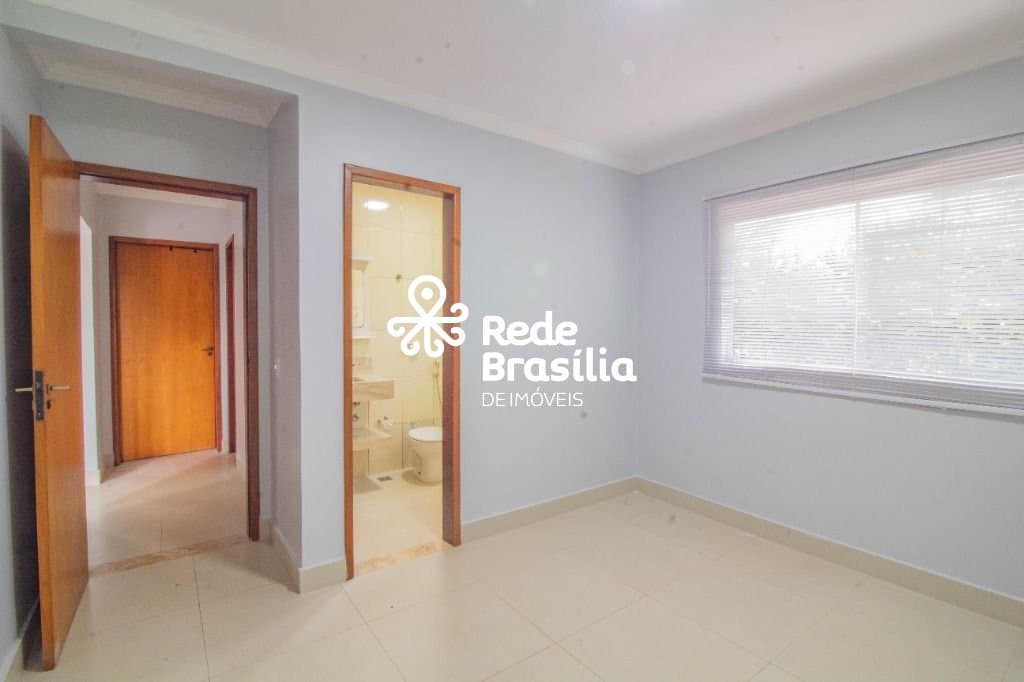 Imagem da propriedade PD2425 17