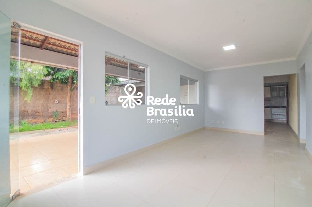 Imagem da propriedade PD2425 6