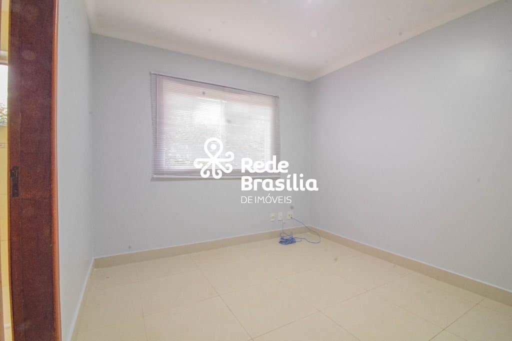 Imagem da propriedade PD2425 10