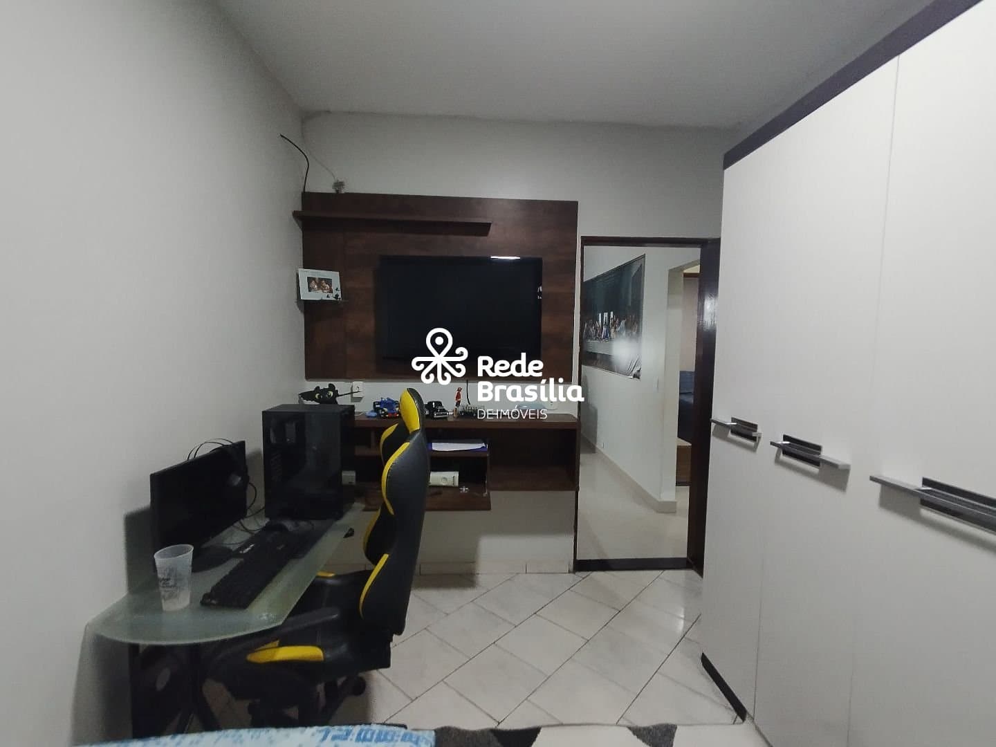 Imagem da propriedade PD3077 24