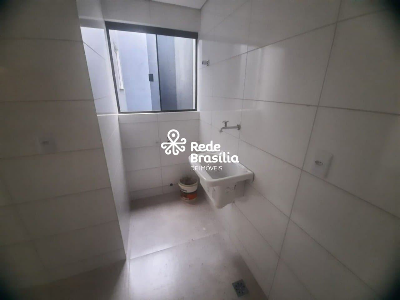 Imagem da propriedade UB1566 8