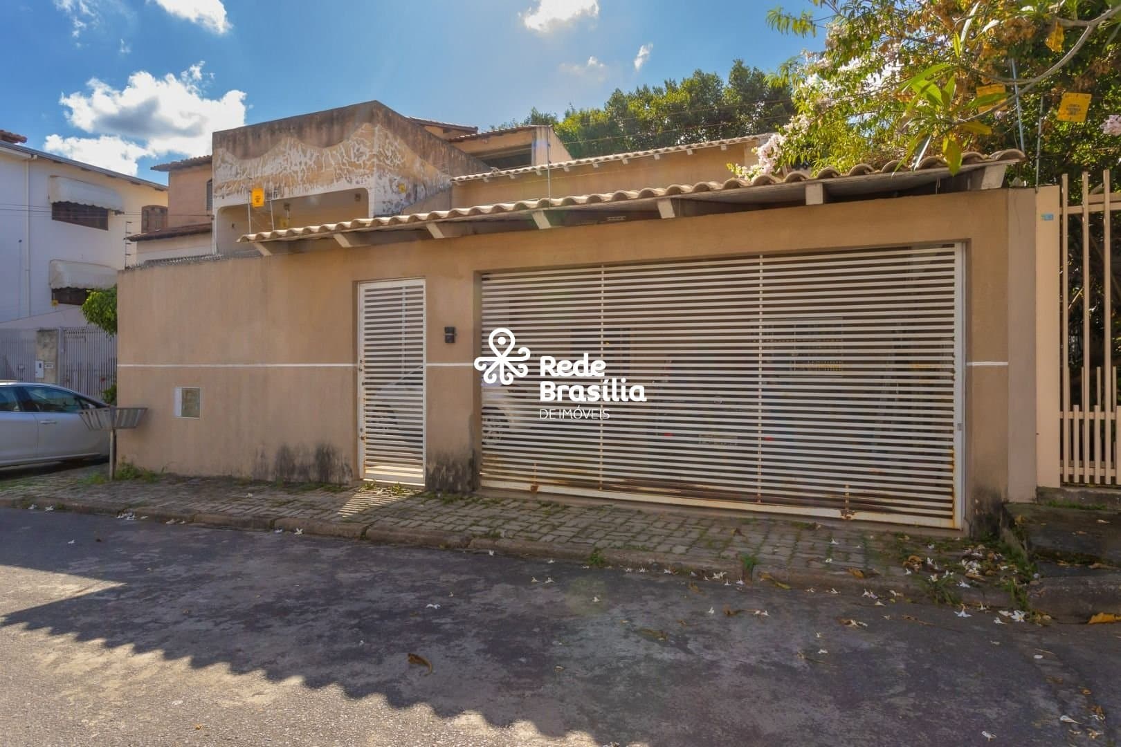 Imagem da propriedade UB936 27