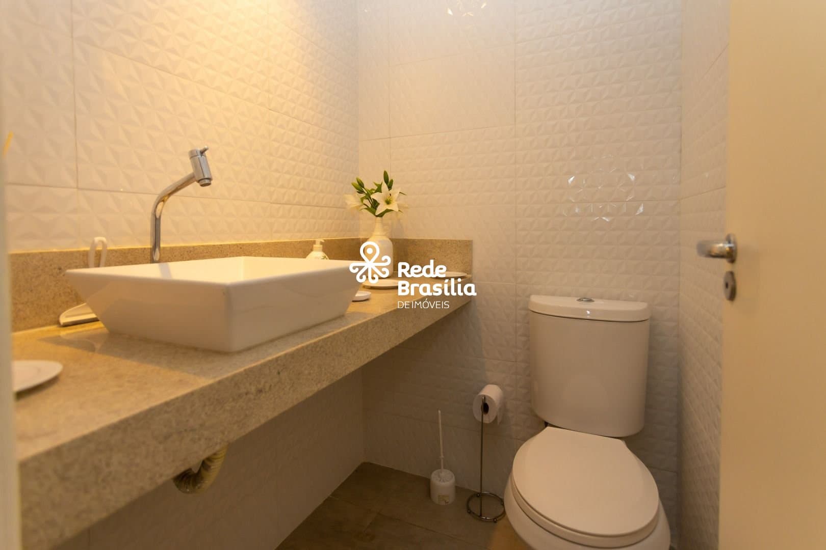 Imagem da propriedade UB936 13